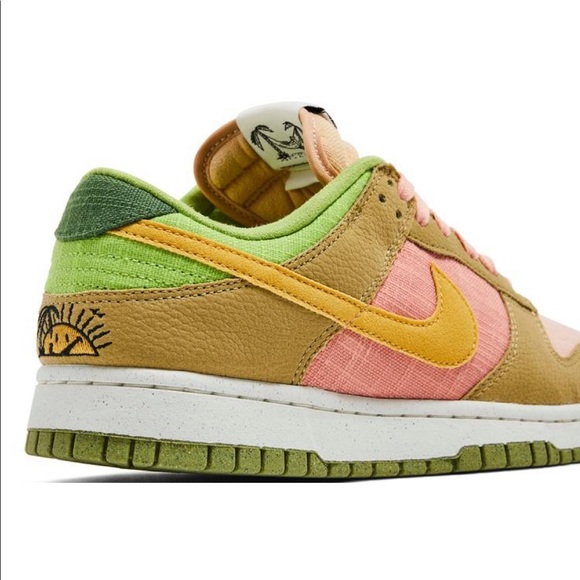 Nike Dunk Low "Sun Club" Arctic Orange Gold DM0583-800 NEW - Picture 7 of 8